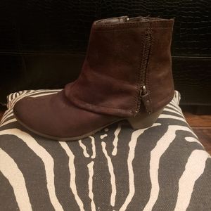 Brown Worthington suede booties